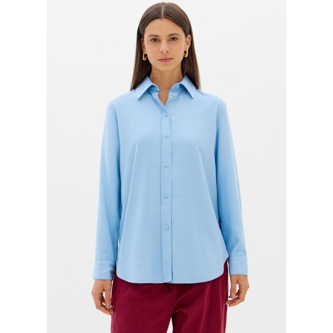 Camisa Tradicional Com Manga Longa Lança Perfume