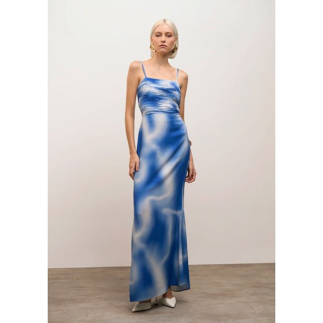 Vestido Iódice Solto Decote Reto Com Alça Longo Azul