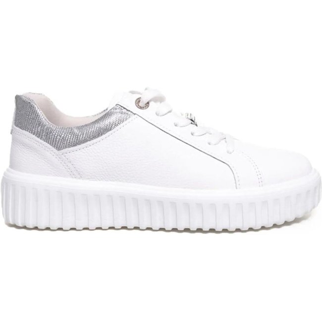 Tênis Pegada Casual Detalhe Metal Feminino Branco