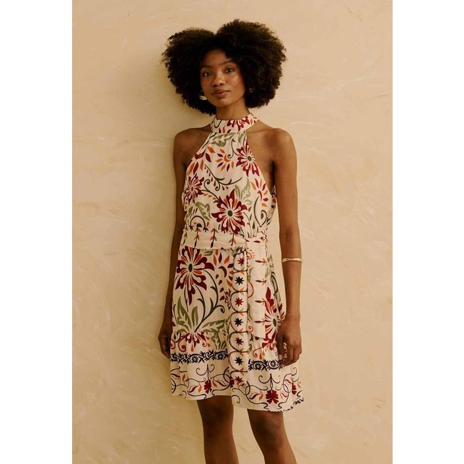 Vestido Curto com Detalhe de Faixa Estampado Flor de Mashua