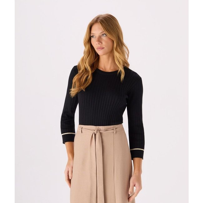 Blusa Makenji Tricot Com Lurex Na Barra Feminina Preta