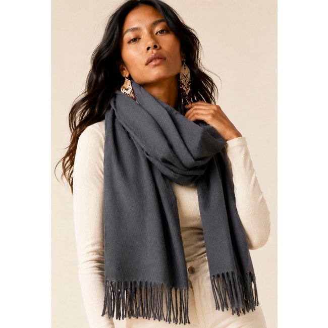 Echarpe CabanaFree Feminina Cinza com Franjas para Frio e Inverno