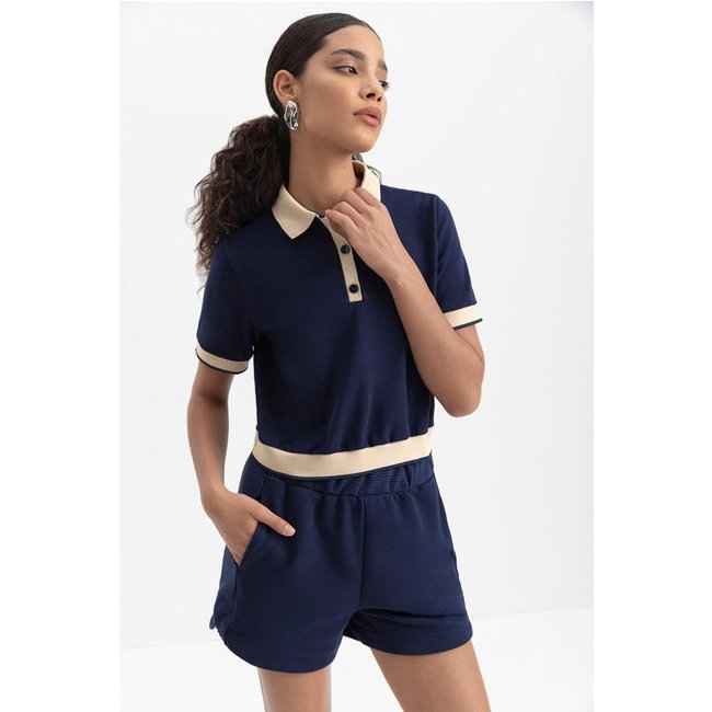 Blusa Feminina Polo Retro Em Piquet Essendi Azul Escuro Azul