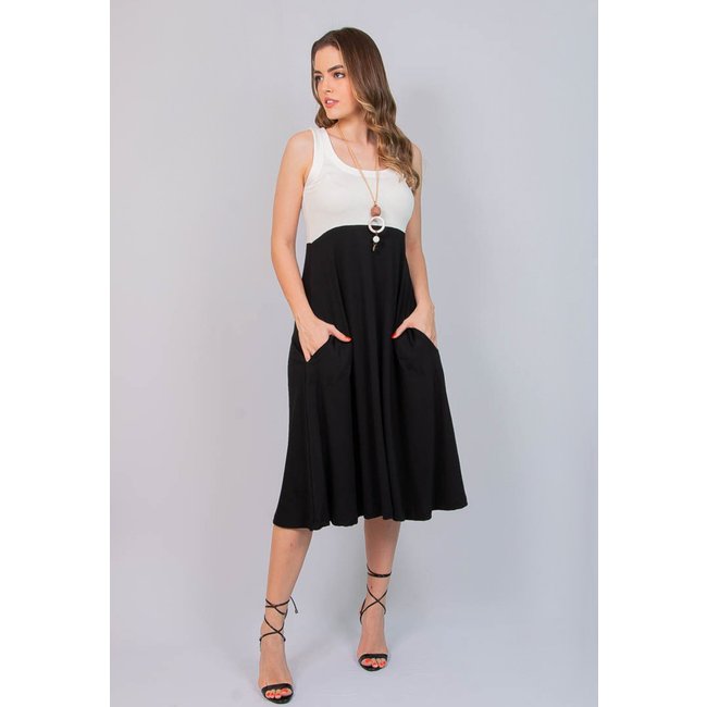 Vestido Viscolycra Midi Maria Paes Preto e Off White