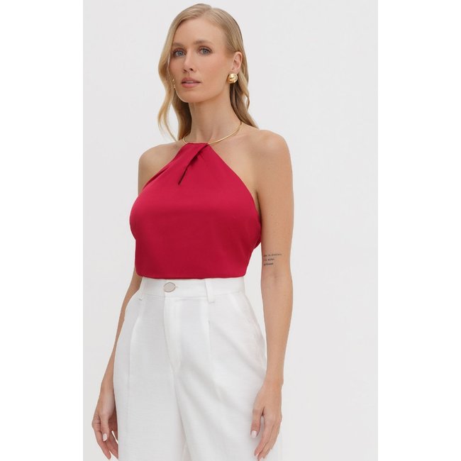 Blusa Cava Americana em Cetim Vermelha Raiana