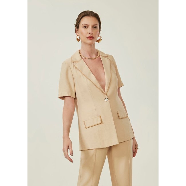 Blazer Maria Valentina Solto Manga Curta Alongado Bege