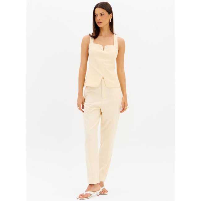 Calça De Sarja Carrot Com Bolsos Lança Perfume