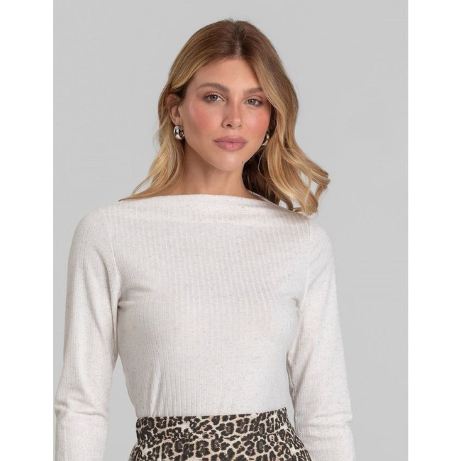 Blusa Feminina Manga Longa Canelada Dianna Off White