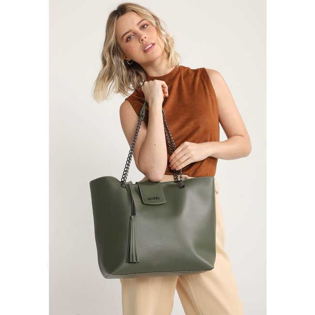 Kit Bolsa Sacola e Necessarie Retta Verde Militar