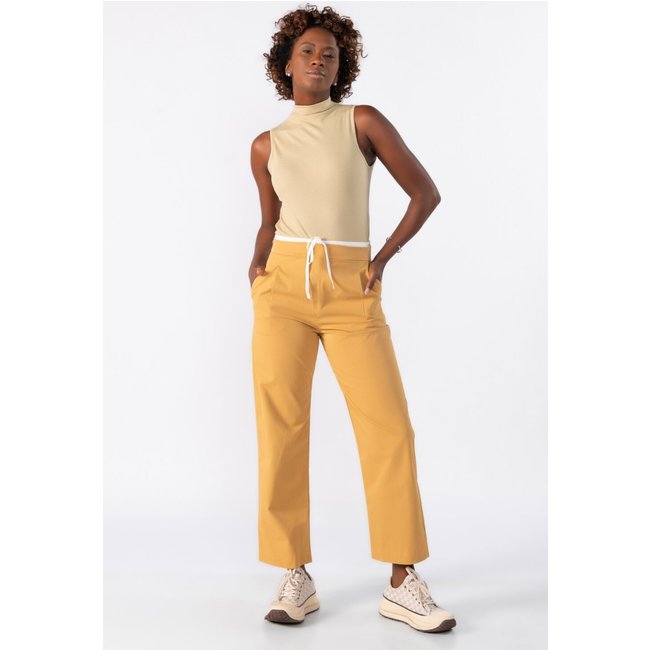Blusa Lamis gola alta canelada Verde