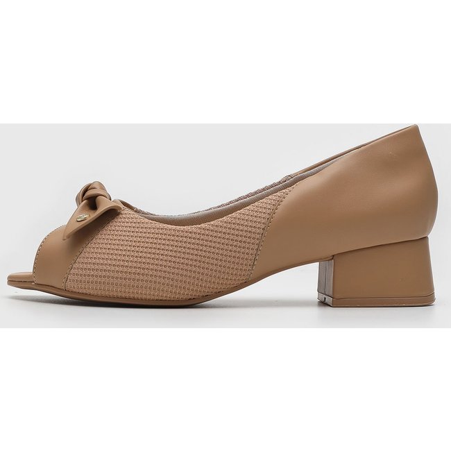 Scarpin Feminino Comfortflex Peep Toe com Laço Nude