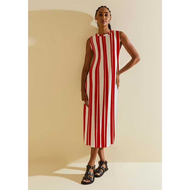Vestido Morena Rosa Solto Decote Careca Sem Manga Midi Bege