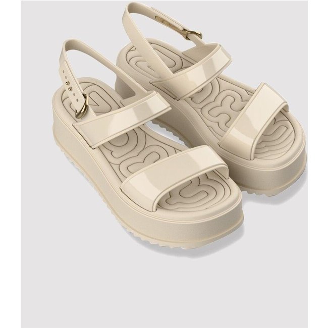 Sandália Plataforma Feminina Zaxy Tang Off-white
