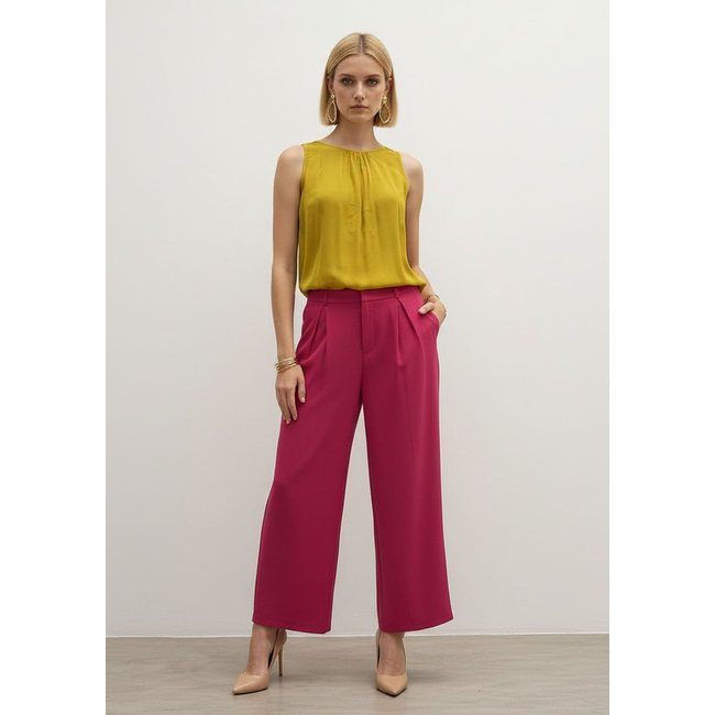 Regata Iódice Solta Decote Careca Padrão Amarelo