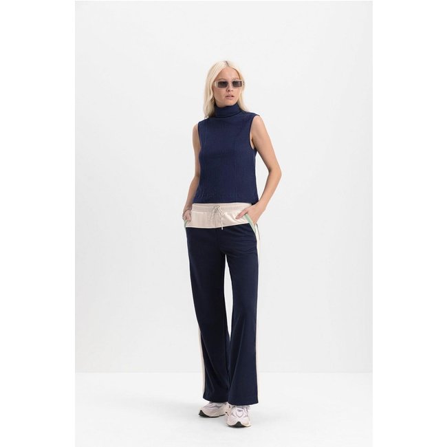 Calça Feminina Em Moletom Essendi Azul Escuro Azul