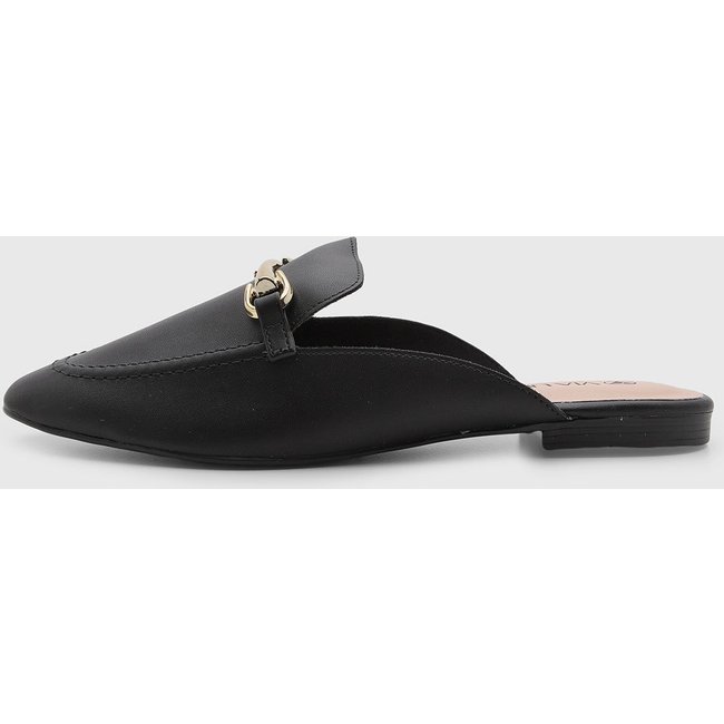 Mule Feminino VIA UNO Bico Redondo Detalhe Metal Preto