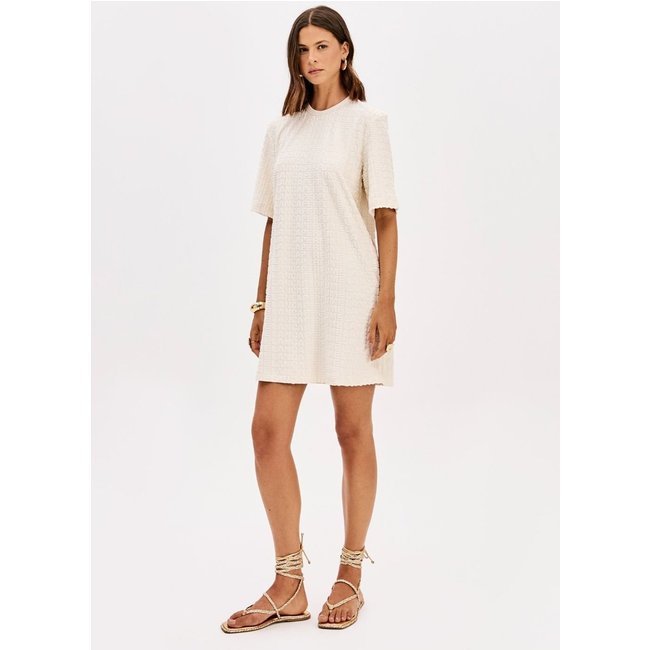 Vestido T-dress Curto Signature Lança Perfume