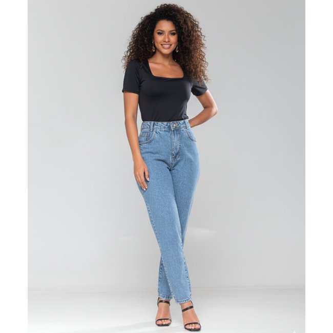 Calça Jeans Feminina Mom Alpha Street Wear Fashion e Confortavel Estilo Blogueira Azul Claro