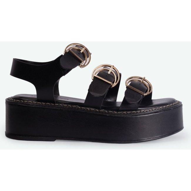 Flatform Ellie Preto Suzana Santos