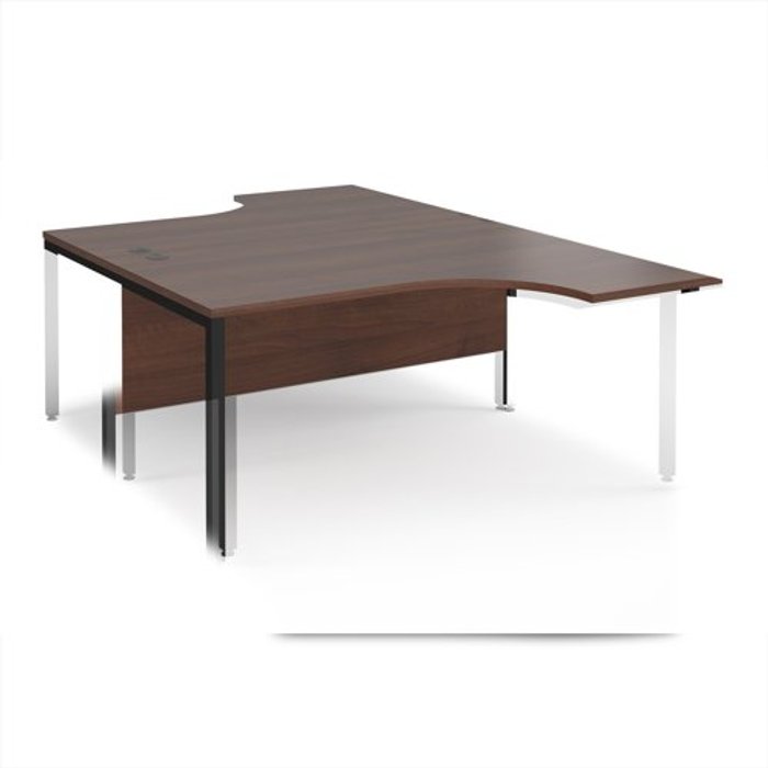 Office Monster | Maestro 25 Office Desk | 2 Person Rectangular Desk 1600mm | Walnut Tops With Black Frames | Maestro 25 Maestro 25 Office Desk | 2 Person Rectangular Desk 1600mm | Walnut Tops With Black Frames | Maestro 25