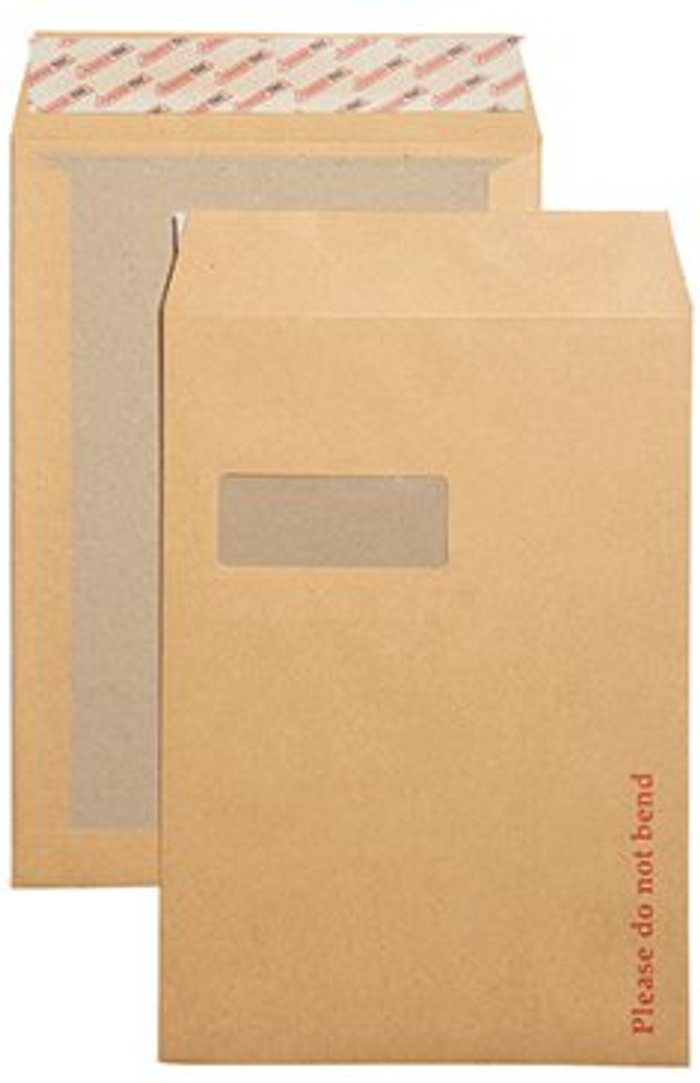 Office Monster | New Guardian New Guardian C4 Envelope Window BoardBack Manilla (Pack of 125) B26526 New Guardian New Guardian C4 Envelope Window BoardBack Manilla (Pack of 125) B26526