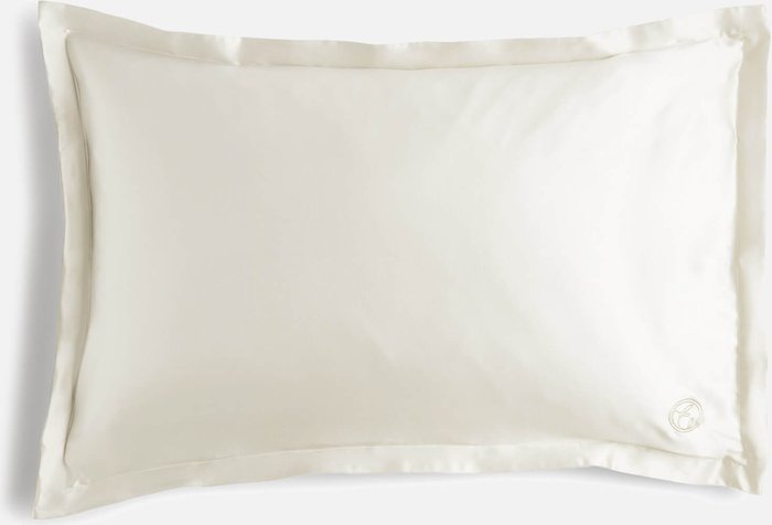 The Hut UK | ESPA ESPA Home Oxford Edge Silk Pillowcase - Pearl White ESPA ESPA Home Oxford Edge Silk Pillowcase - Pearl White