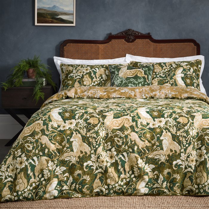 The Range | Paoletti Paoletti Harewood Emerald 100% Cotton Duvet Cover & Pillowcase Set Green/Cream Paoletti Paoletti Harewood Emerald 100% Cotton Duvet Cover & Pillowcase Set Green/Cream