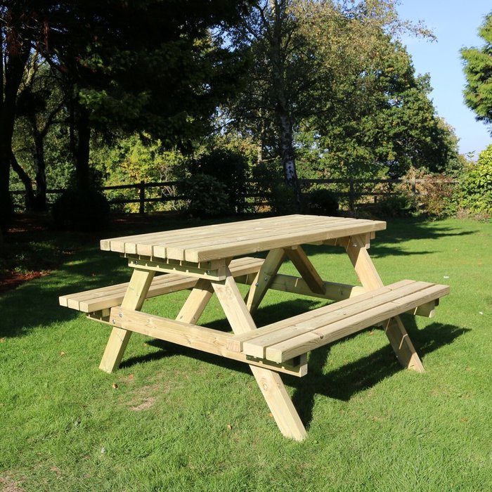 The Range | Churnet Valley Garden Furniture Deluxe Picnic Table 8 Seater - Redwood Churnet Valley Garden Furniture Deluxe Picnic Table 8 Seater - Redwood