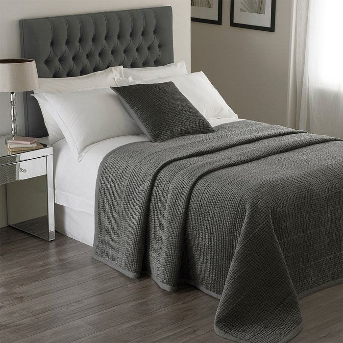 The Range | Paoletti Paoletti Brooklands Velvet King Bedspread Viscose Cotton Graphite Paoletti Paoletti Brooklands Velvet King Bedspread Viscose Cotton Graphite