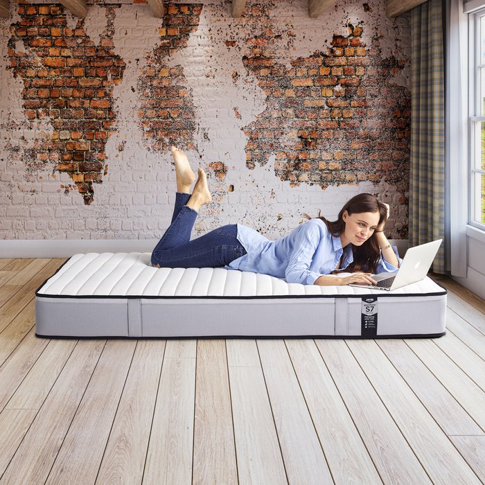 The Range | Jay-Be Jay-Be Benchmark S7 Tri-brid Eco Friendly Mattress Single Jay-Be Jay-Be Benchmark S7 Tri-brid Eco Friendly Mattress Single