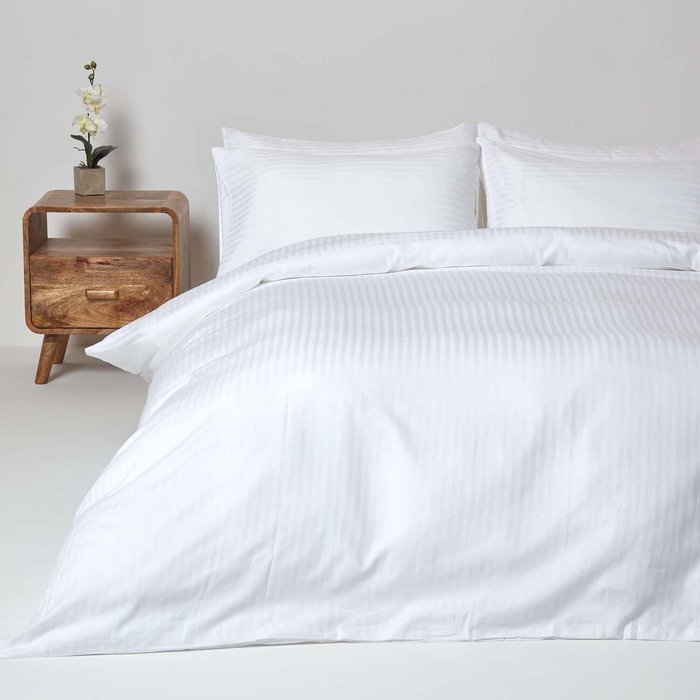 The Range | Homescapes Satin Stripe Egyptian Cotton Duvet Cover with Pillowcase - White / King Homescapes Satin Stripe Egyptian Cotton Duvet Cover with Pillowcase - White / King