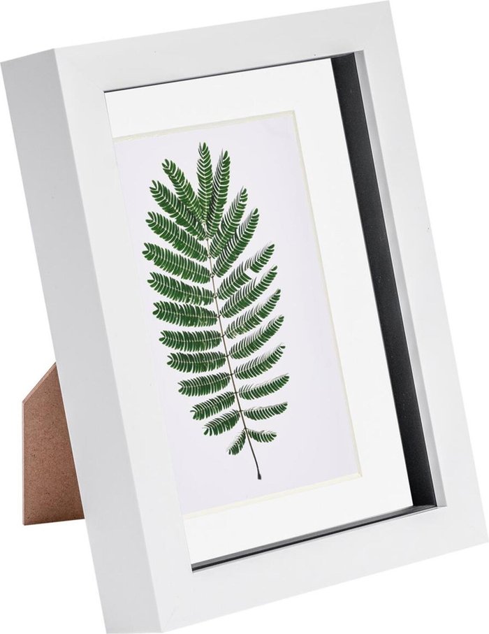 The Range | Nicola Spring 3D Box Photo Frame - 5x7 Nicola Spring 3D Box Photo Frame - 5x7