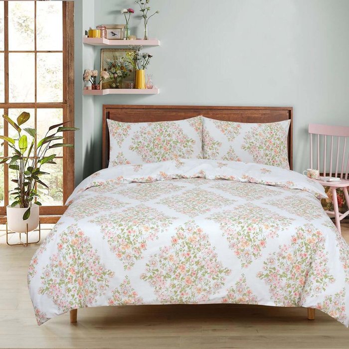 The Range | Vantona Vantona Classic Range Amelia Duvet Cover Set - White/Multi / Single Vantona Vantona Classic Range Amelia Duvet Cover Set - White/Multi / Single