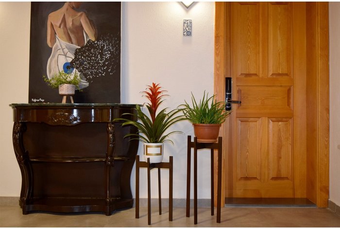 The Range | Decorotika Floret 50cm Tall Handmade Solid Wood Plant Stand Pot Holder - Dark Decorotika Floret 50cm Tall Handmade Solid Wood Plant Stand Pot Holder - Dark