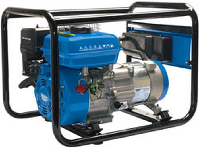 The Range | Draper Draper - Petrol Generator 2.2KVA / 2.0KW 7HP Petrol Engine Recoil Start 87059 Draper Draper - Petrol Generator 2.2KVA / 2.0KW 7HP Petrol Engine Recoil Start 87059