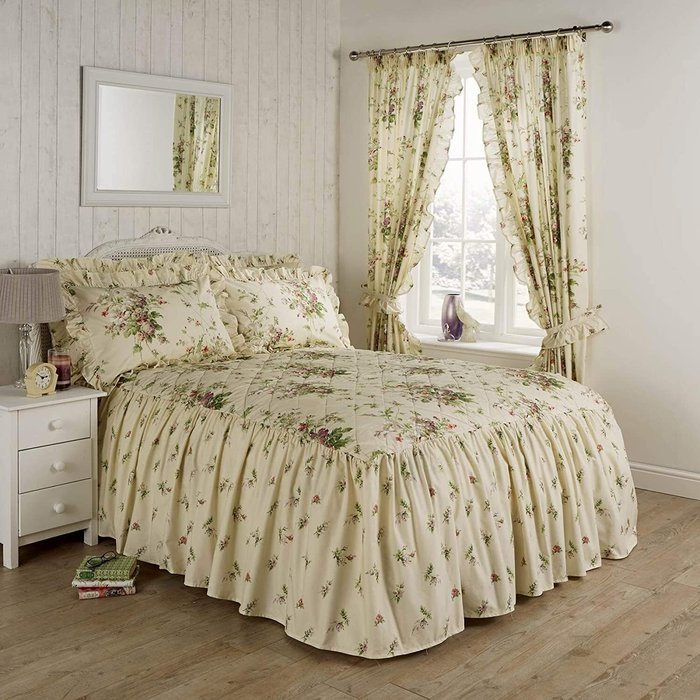 The Range | Vantona Country Madeleine Quilted Fitted Bedspread - Yellow / Single Vantona Country Madeleine Quilted Fitted Bedspread - Yellow / Single