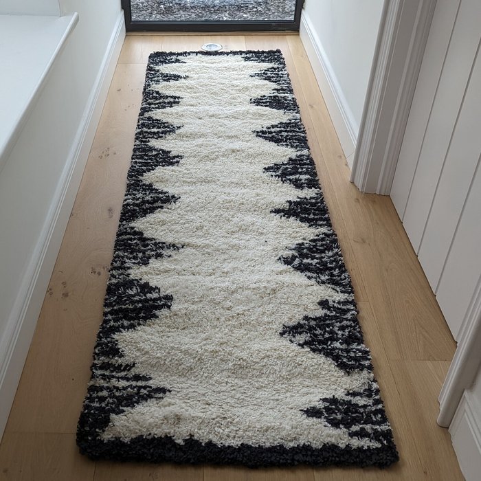 The Range | The Rug Wholesaler Ivory Thick 4cm Tribal Shaggy Rug - Ivory / 240cm The Rug Wholesaler Ivory Thick 4cm Tribal Shaggy Rug - Ivory / 240cm