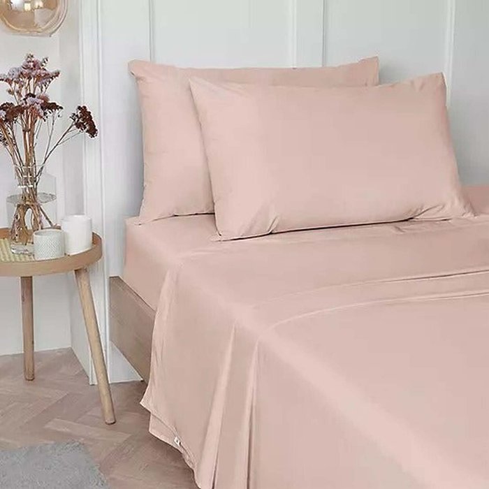 The Range | Vantona Luxury Cotton Plain Dyed Fitted Sheets 180 TC - Pink / King Vantona Luxury Cotton Plain Dyed Fitted Sheets 180 TC - Pink / King