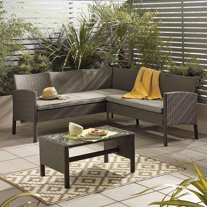 The Range | Outdoor Living The Lakewood Grey Corner 5 Seat Rattan Set and Coffee Table - Grey Outdoor Living The Lakewood Grey Corner 5 Seat Rattan Set and Coffee Table - Grey