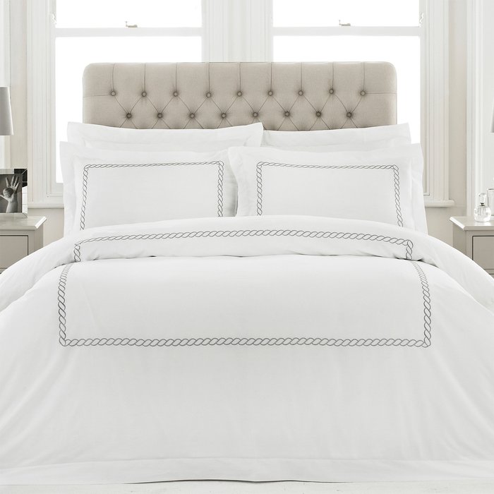 The Range | Paoletti Paoletti Cleopatra Double Duvet Cover Set Cotton Silver Paoletti Paoletti Cleopatra Double Duvet Cover Set Cotton Silver