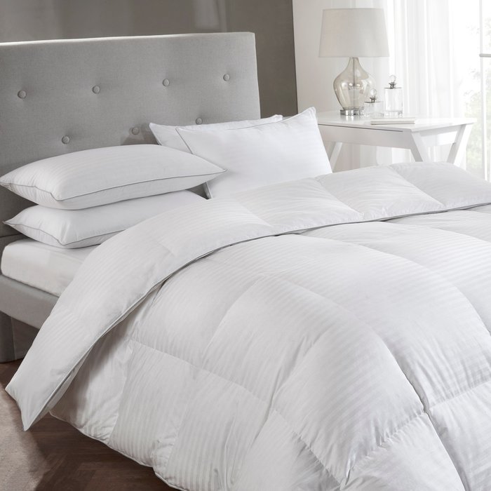 The Range | Cascade Home 5* Luxury White 13.5 Tog Goose Down Duvet - White / Super King size Cascade Home 5* Luxury White 13.5 Tog Goose Down Duvet - White / Super King size