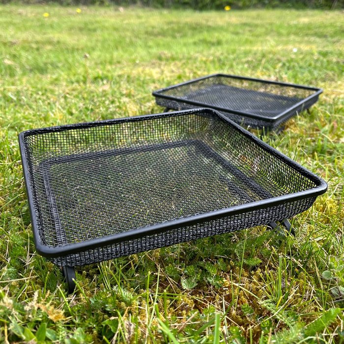 The Range | Selections Metal Ground Bird Feeder Seed and Nut Tray - Black / 0.5kg Selections Metal Ground Bird Feeder Seed and Nut Tray - Black / 0.5kg