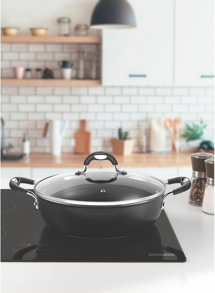 The Range | Tramontina Tramontina Non-stick Shallow Casserole 28 Cm (4.2L) Tramontina Tramontina Non-stick Shallow Casserole 28 Cm (4.2L)