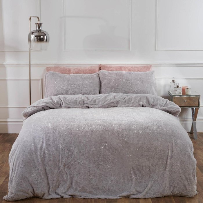The Range | Sienna Sienna Glitter Teddy Duvet Cover With Pillowcase Bedding Set Silver Super King Sienna Sienna Glitter Teddy Duvet Cover With Pillowcase Bedding Set Silver Super King
