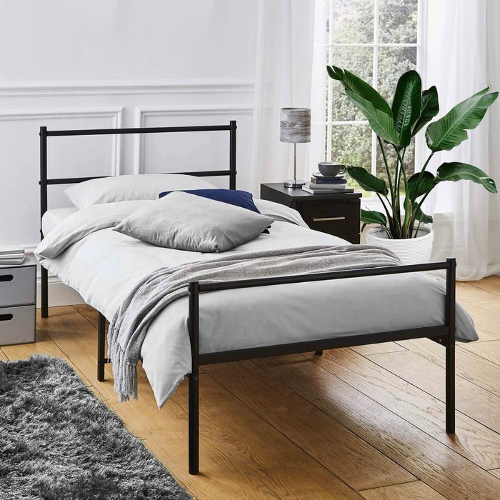 The Range | House Of Home Single Extra Strong Metal Bed Frame In Silver - Black House Of Home Single Extra Strong Metal Bed Frame In Silver - Black