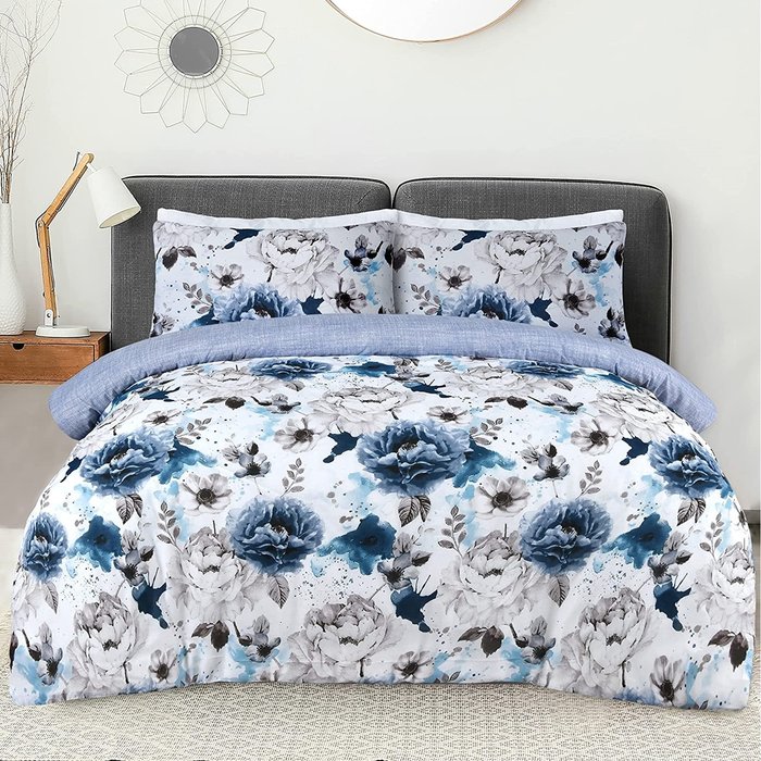 The Range | Sleepdown Sleepdown Inky Floral Blue Duvet Cover Set - Blue / King Sleepdown Sleepdown Inky Floral Blue Duvet Cover Set - Blue / King
