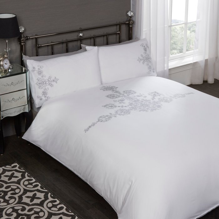 The Range | Rapport Home Amelie Duvet Set - White / Double Rapport Home Amelie Duvet Set - White / Double