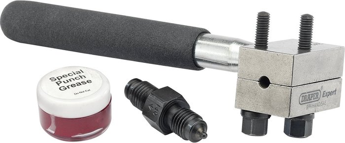 The Range | Draper Draper Hand-Held Brake Pipe Flaring Tool (3 16 SAE) - Black/Grey Draper Draper Hand-Held Brake Pipe Flaring Tool (3 16 SAE) - Black/Grey