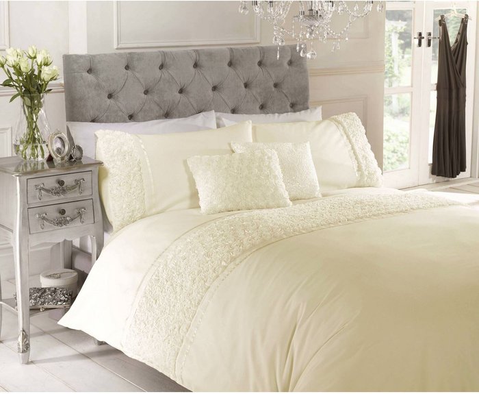 The Range | Rapport Home Limoges Duvet Set - Cream / Superking Rapport Home Limoges Duvet Set - Cream / Superking