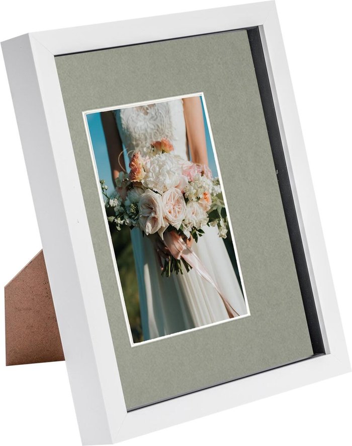 The Range | Nicola Spring 3D Box Photo Frame - 8x10 Nicola Spring 3D Box Photo Frame - 8x10